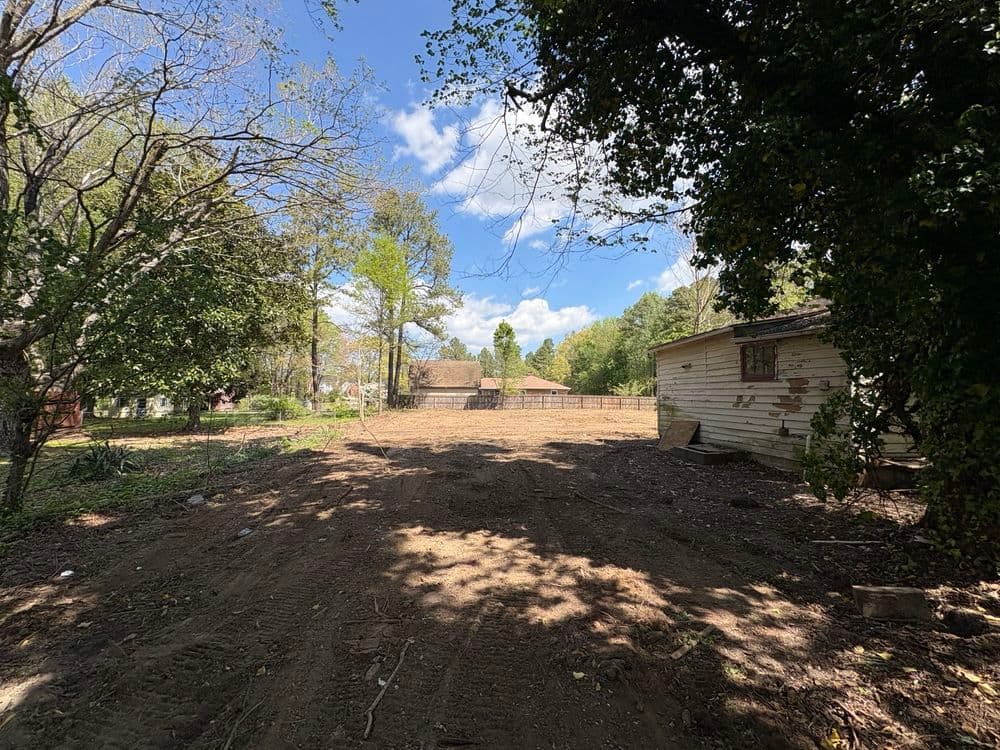 Gallery photos for Inherited Property Cleanout and Land Clearing in Ashland VA: Image #5