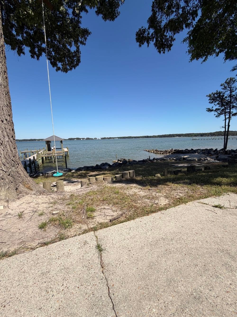 Gallery photos for Rip Rap Install and Beach Restoration in Deltaville: Image #1