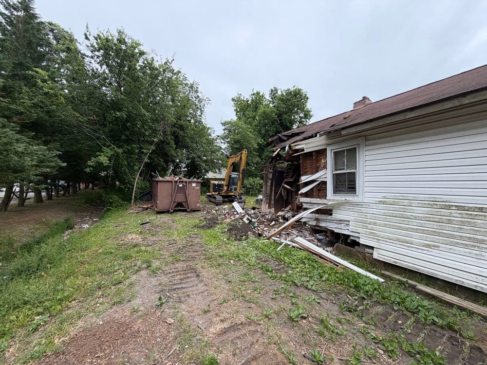 Fire Damaged Home Demolished in Hampton VA image